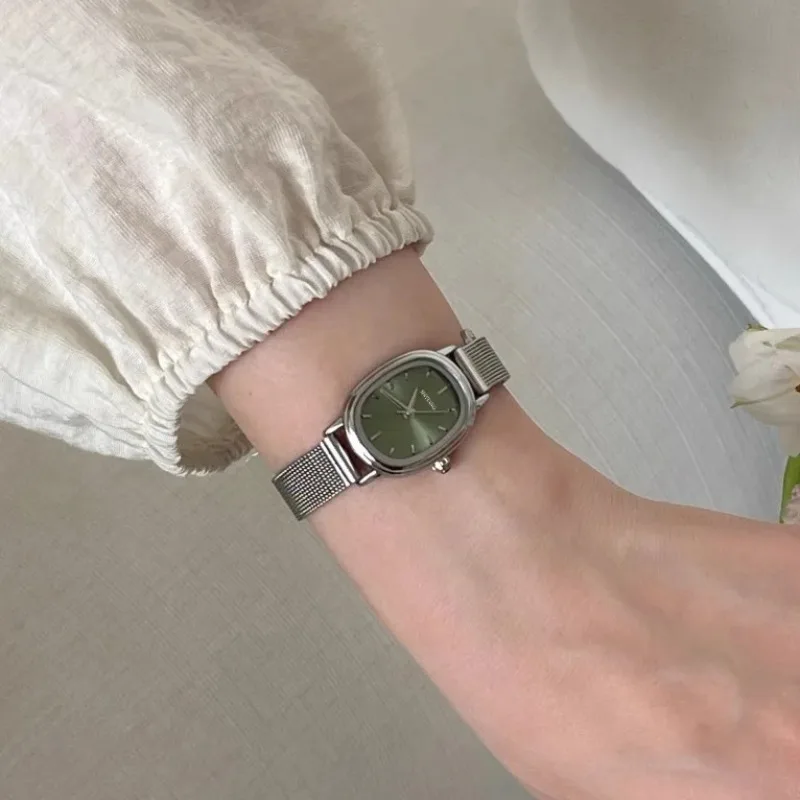 Luxury Watch Female - Jam tangan wanita Quartz hadiah mewah