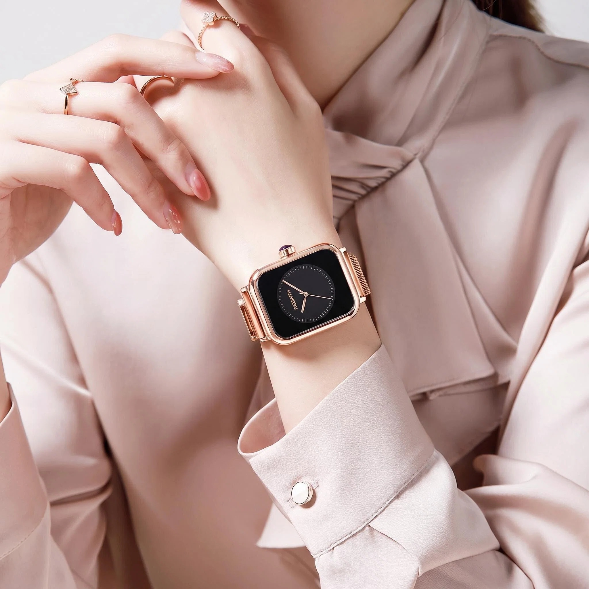 Jam Tangan Wanita Mewah Ringan - Luxury Watch Black ulasan dan harga