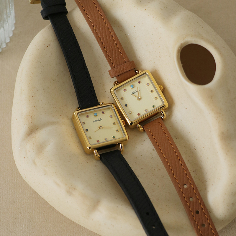 Jam Tangan Wanita Asli, Gaya P - Luxury Watch With Leather Strap ulasan dan harga